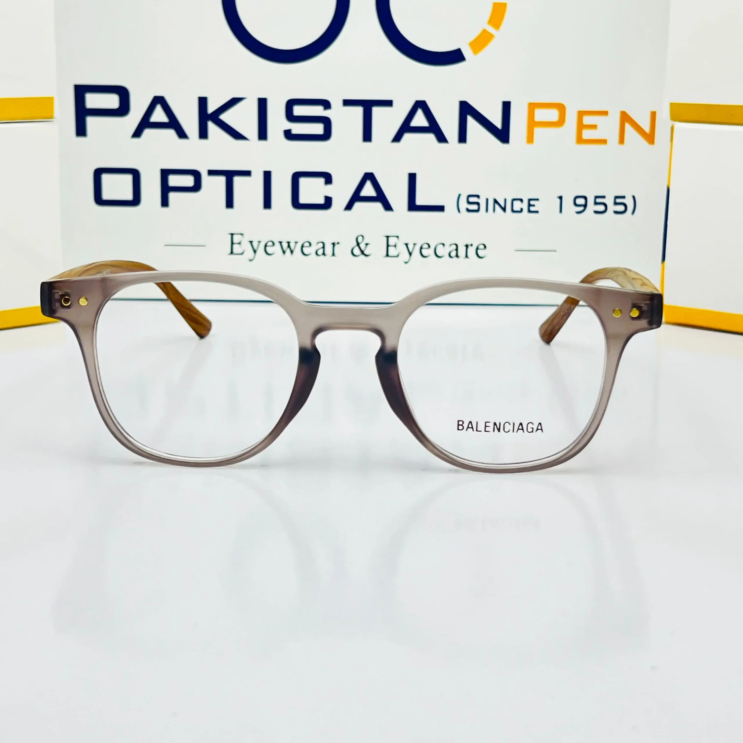 WhatsApp Image 2025-09-24 at 09.31.22_7d7ac206 Balenciaga - TR 5183 - Plastic Fashion - Image 1