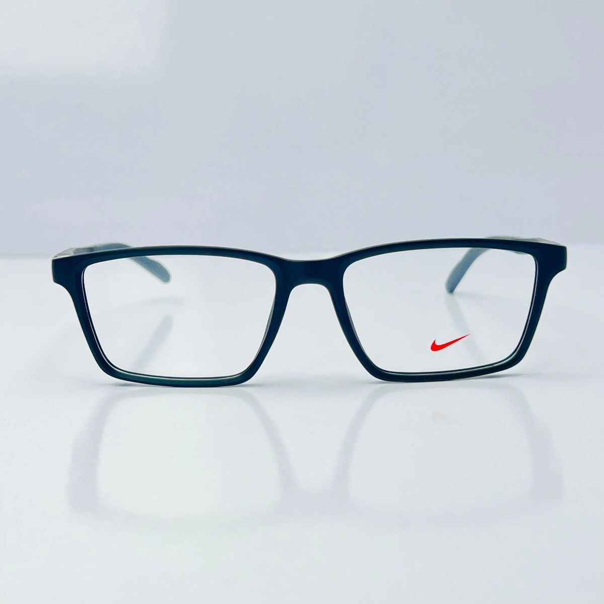 2_result NIKE TR - 9903 - Square Frame - Image 1