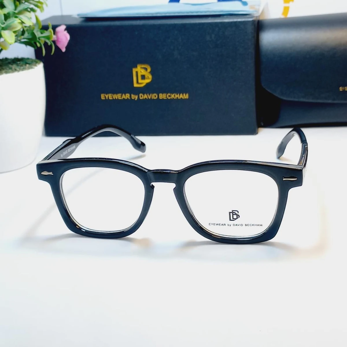 4 David Beckham 8966 TR Bold Plastic - Image 1