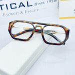 MARC JACOBS - DOUBLE BRIDGE TRENDING MODEL - Image 4